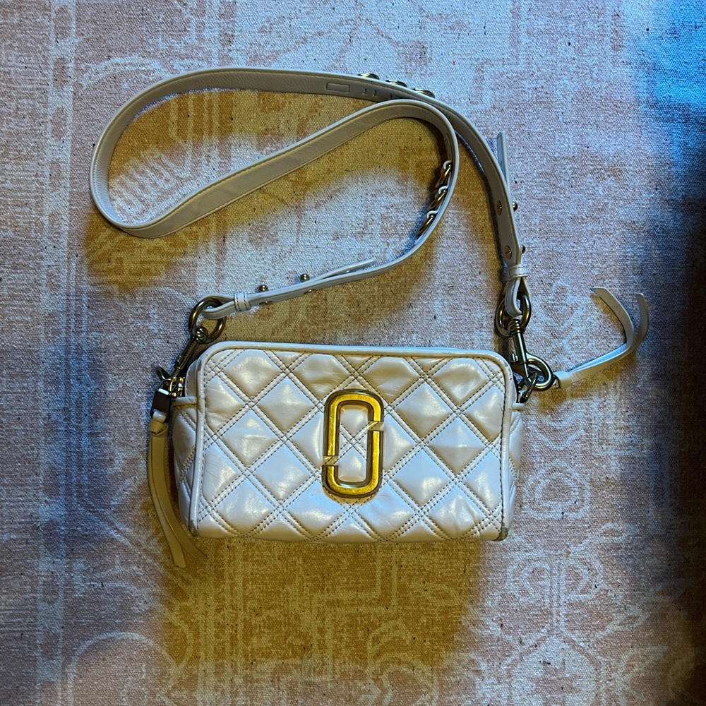 Marc Jacobs quilted snapshot bag
